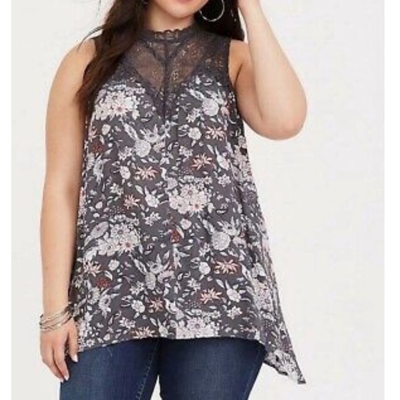 Torrid handkerchief hem sleeveless tank top 00 - Picture 1 of 6